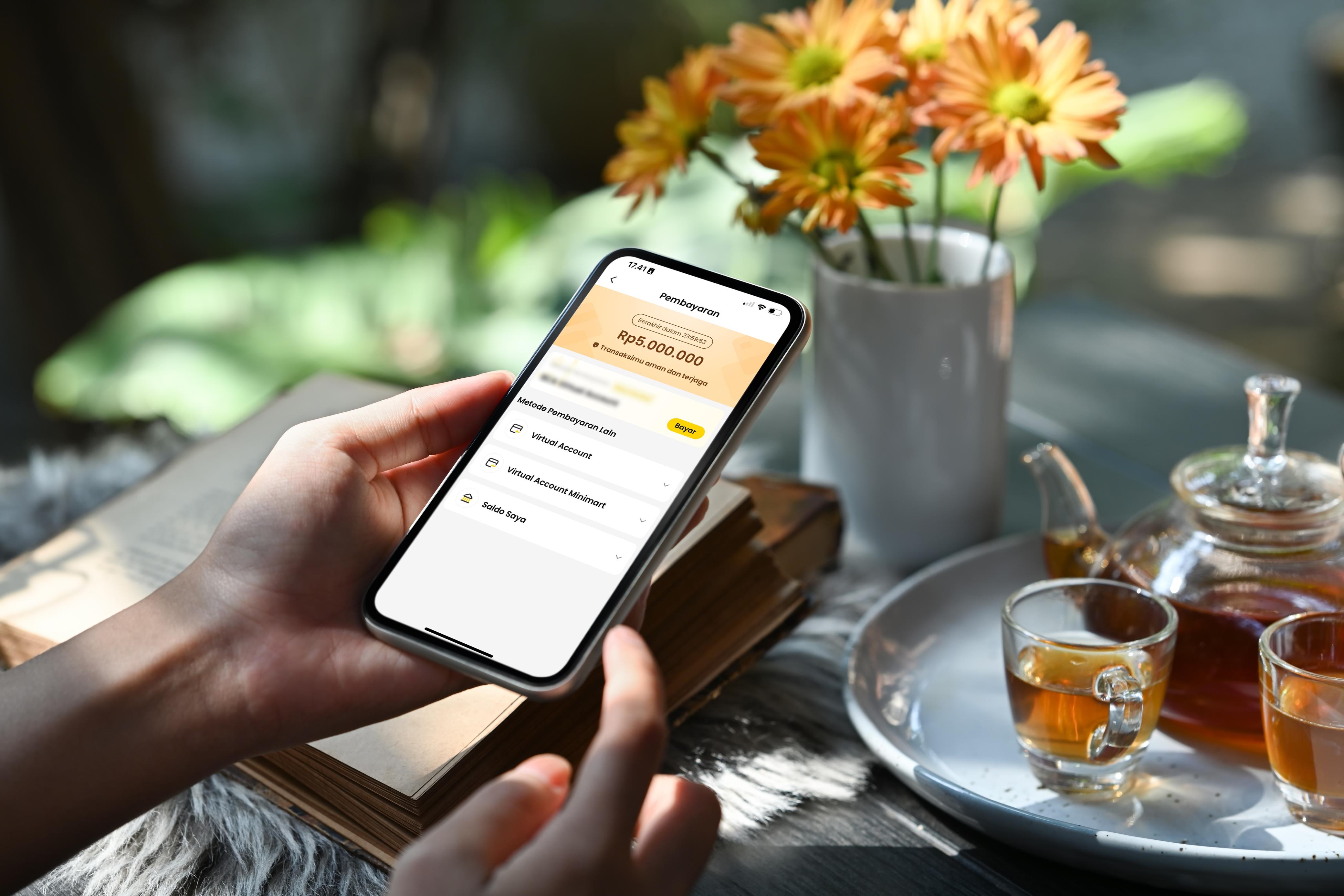 Jumlah pengguna layanan perbankan digital mengalami lonjakan sebesar 30% pada tahun 2024 dibandingkan tahun sebelumnya.