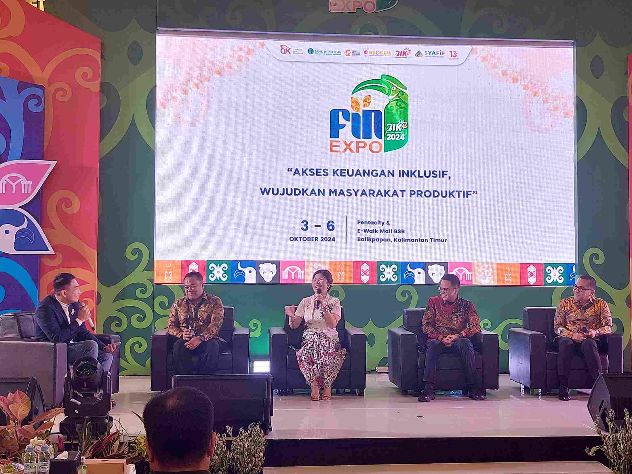 BULAN INKLUSI: FIN EXPO berlangsung di Balikpapan 3-6 Oktober . Dibuka  di Pentacity Mall Balikpapan. (Foto: Dina/KP)