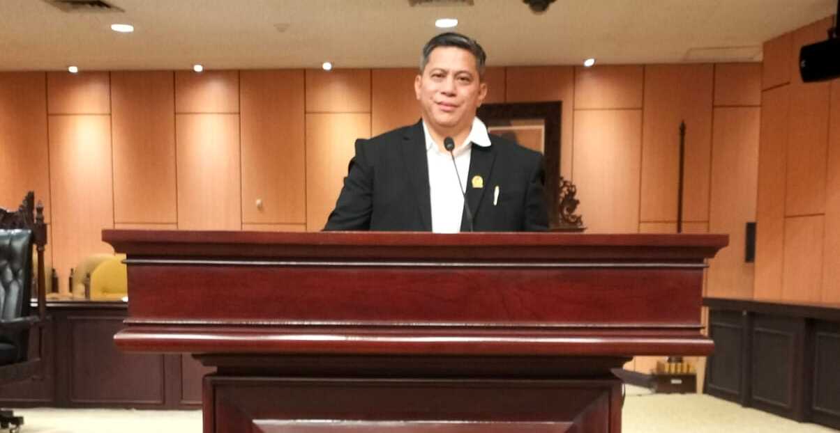 Senator asal Kaltim, Yulianus Henock S.