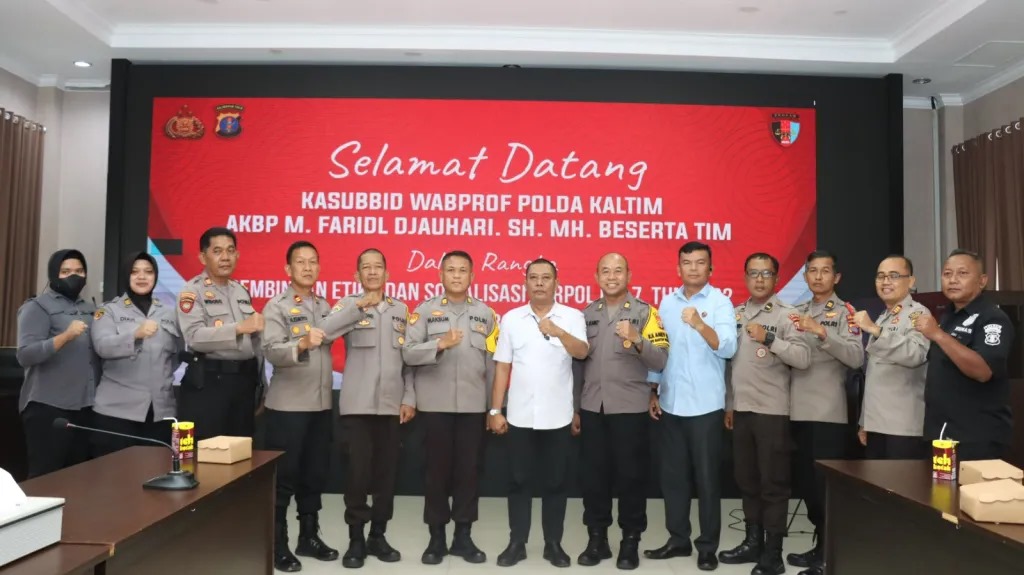 ETIKA: Bidang Propam Polda Kaltim menjadi narasumber pembinaan etika dan Peraturan Polri (Perpol) No 7/2022 di Ruang Rupatama Polres Bontang.
