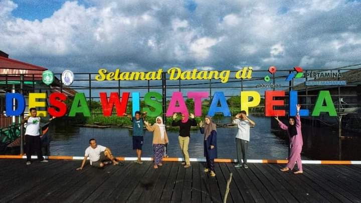 SUPER RAMAH: Desa Pela selalu menyambut penuh kehangatan dan keramahan nan langka para pengunjung.
