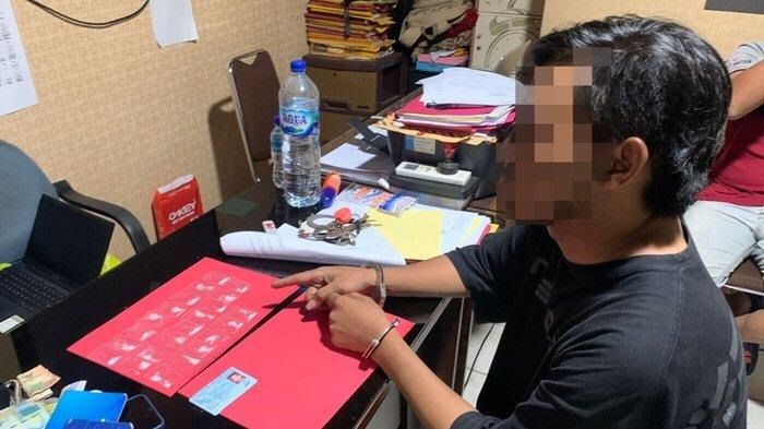Peredaran narkoba jenis sabu-sabu diungkap Polsek Balikpapan Utara, tersangka dan barang buktinya diamankan.