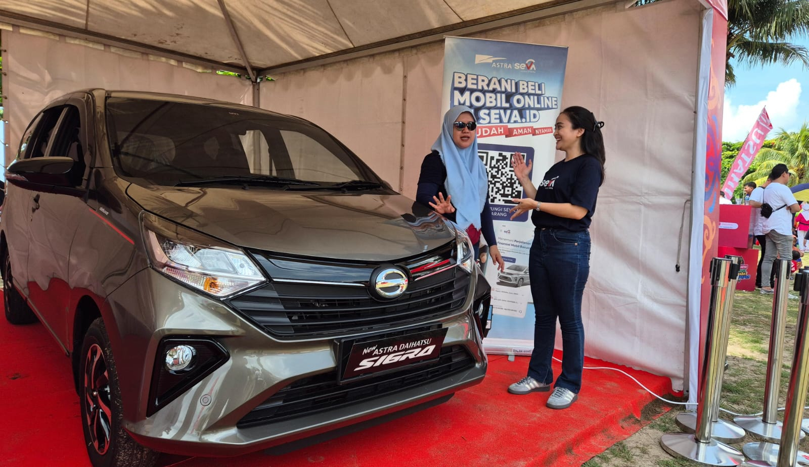 TAWARKAN KEMUDAHAN: SEVA menghadirkan penawaran khusus dan kecepatan proses pembelian mobil Daihatsu melalui fitur Instant Approval.