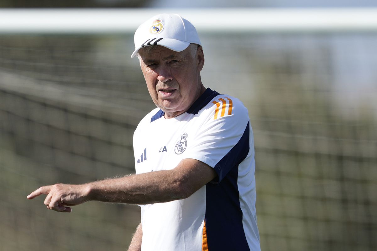 Carlo Ancelotti menargetkan Real Madrid meraih kemenangan saat menjamu AC Milan di Santiago Bernabeu.