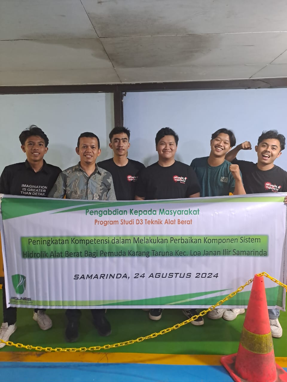 PEMBEKALAN: Polnes Samarinda memberikan pembekalan kepada sejumlah pengurus karang taruna di Loa Janan Ilir beberada waktu lalu.