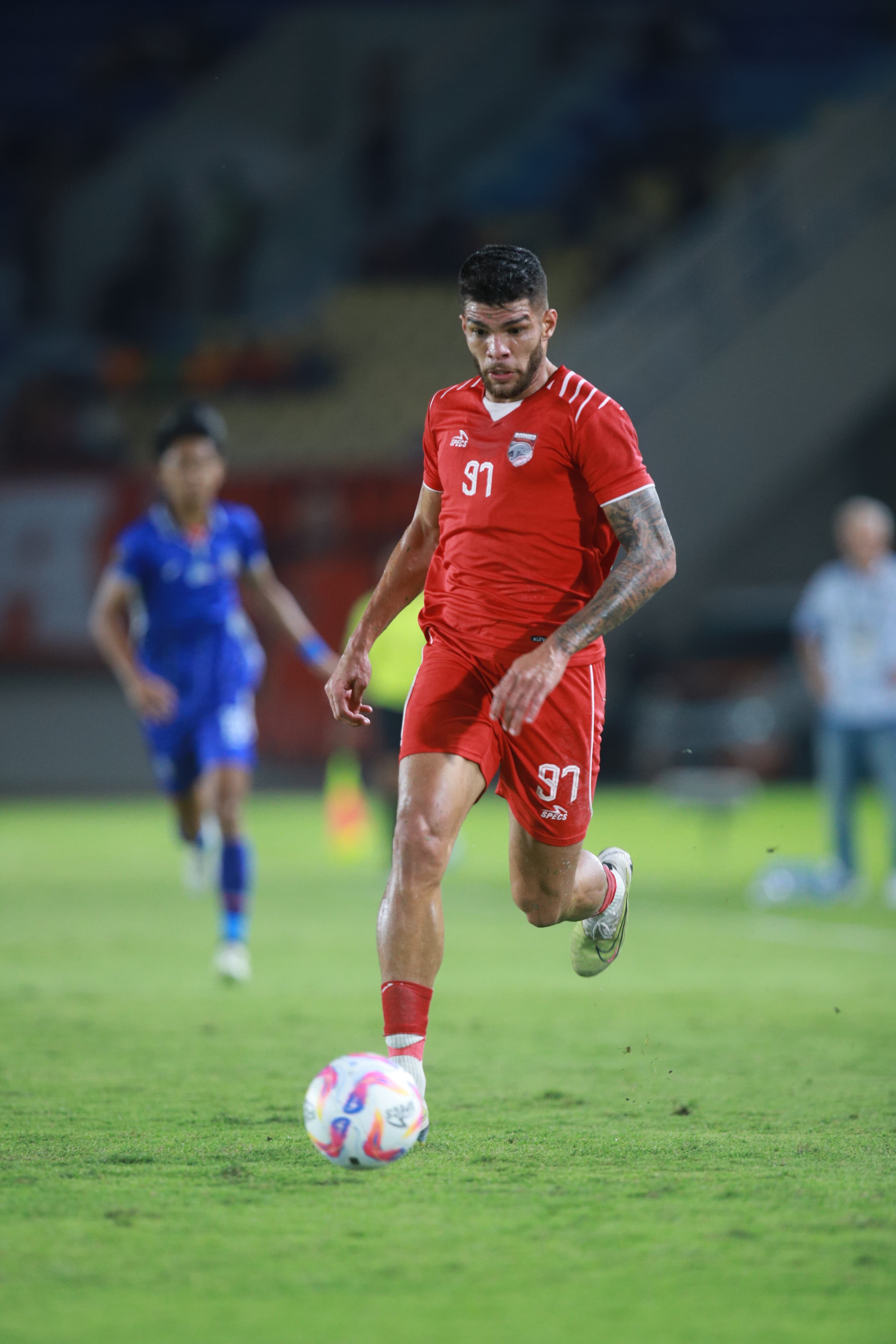 OPTIMISTIS: Berguinho dkk bertekad mencuri poin penuh di kandang Persib Bandung.