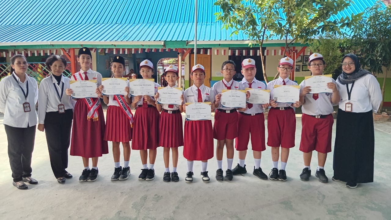 Siswa SD Tunas Budi Luhur Balikpapan meraih medali dalam lomba IKSC 2024. Ajang lomba science dengan peserta dari siswa se-Indonesia.
