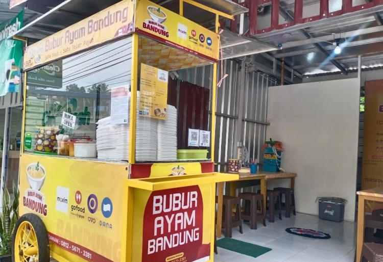 Bubur ayam Pasundan Bandung