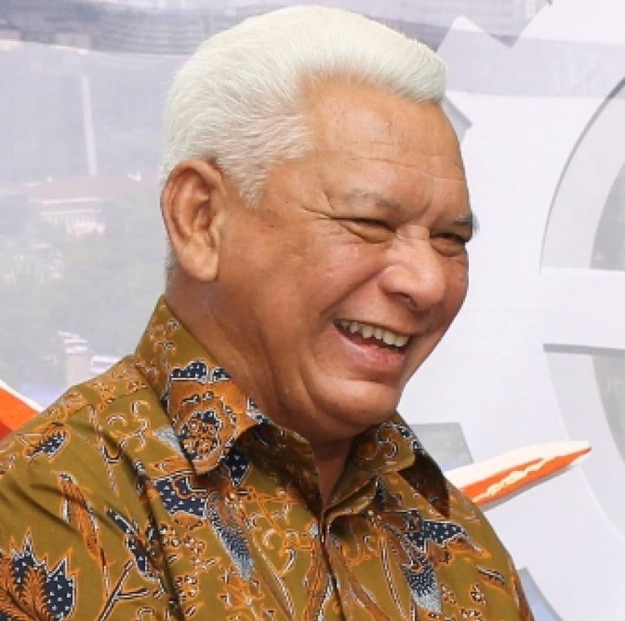 Awang Faroek Ishak dikenal sebagai pendidik sekaligus politikus asal Kalimantan TImur. (Foto: Awang Faroek Ishak/Facebook)