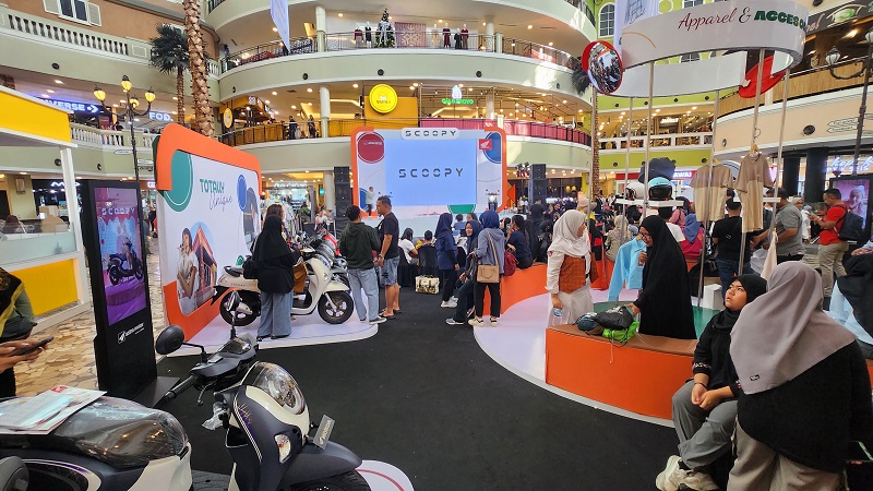 PENJUALAN: Hadirnya pembaruan pada Honda Scoopy mendorong penjualan Astra Motor Kaltim 1 di pengujung tahun 2024.