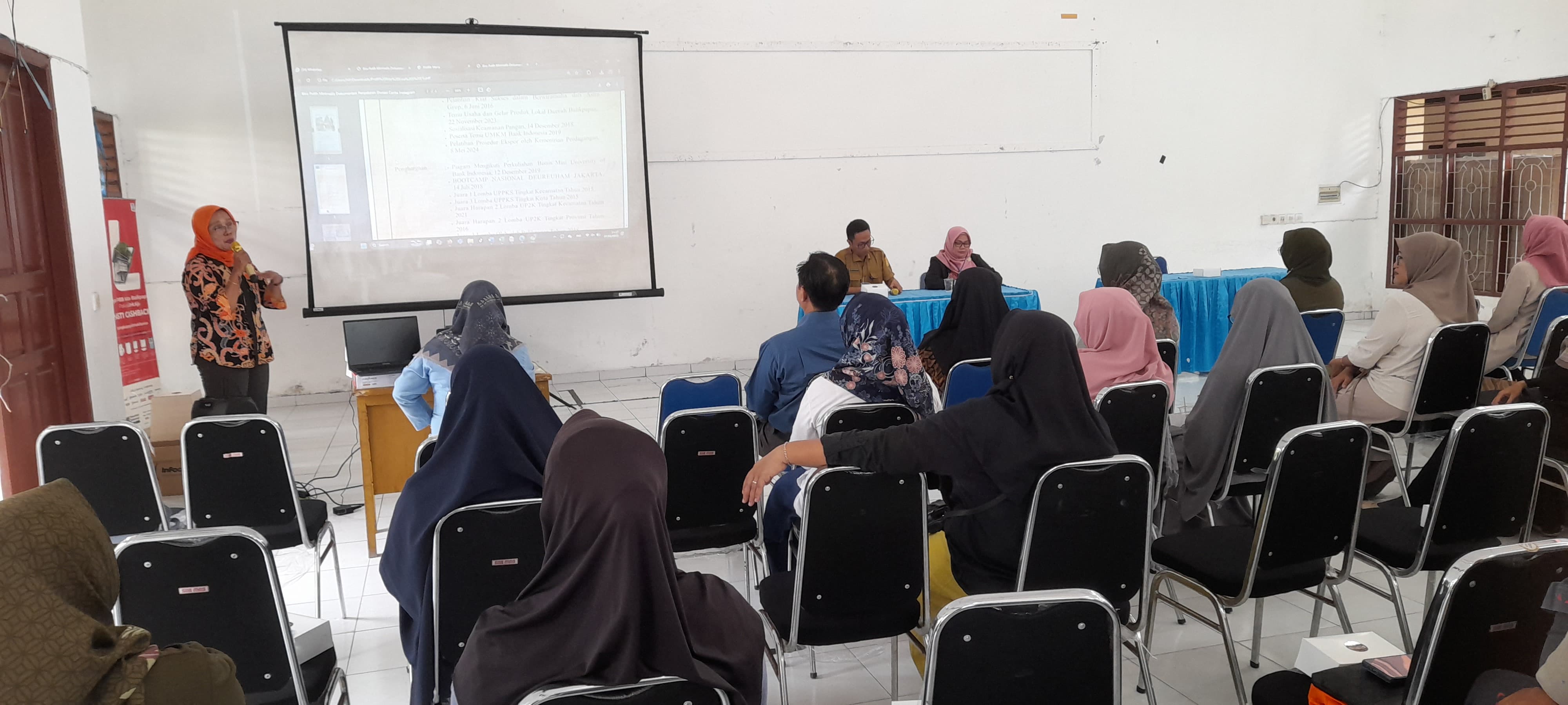 Rita Suzana Zakaria, saat sesi presentasi paparan visi dan misi. Dirinya menjadi ketua terpilih setelah mendapatkan 26 suara dari 58 peserta yang hadir.