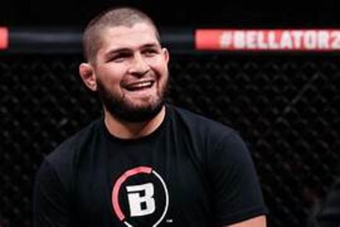 Khabib Nurmagomedov, mantan juara kelas ringan UFC.