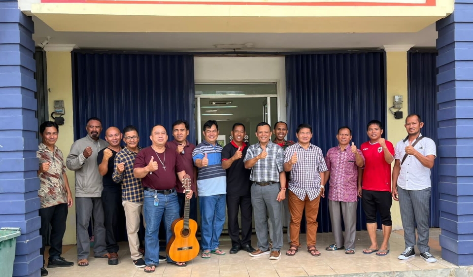 PINDAH: Organisasi Sosial TGM menempati sekretariat baru, di kompleks Bussines Center kabupaten Kutai Barat.