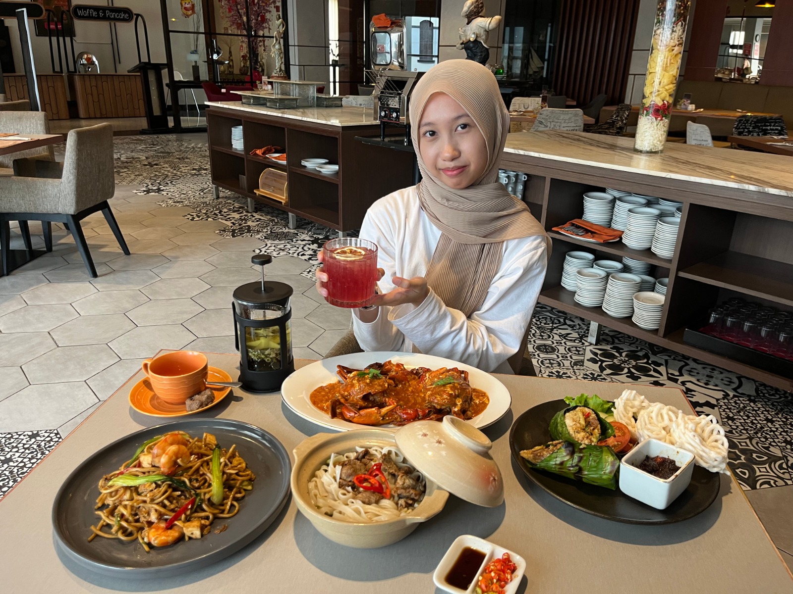 Promo bulanan di Swiss-Belhotel Samarinda bertujuan untuk memberikan pengalaman kuliner yang berbeda dengan konsep kuliner Asia bernuansa Tiongkok. (Foto: Nasya Rahaya)