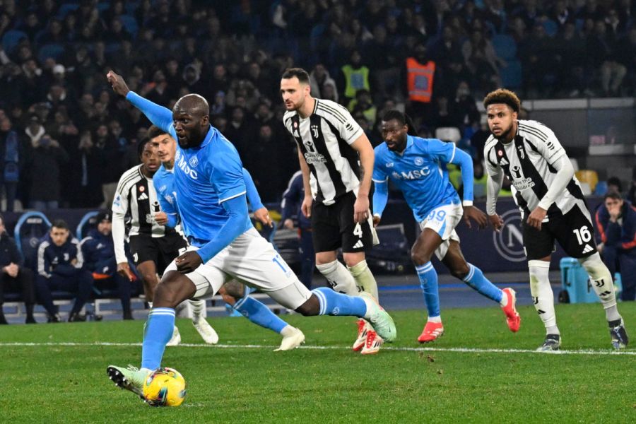Eksekusi penalti Romelu Lukaku pada menit ke-69 meluncur mulus ke gawang Juventus yang dikawal Michele Di Gregorio.