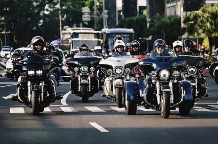Usulan moge masuk jalan tol dipertimbangkan karena berpeluang tingkatkan ekonomi negara.