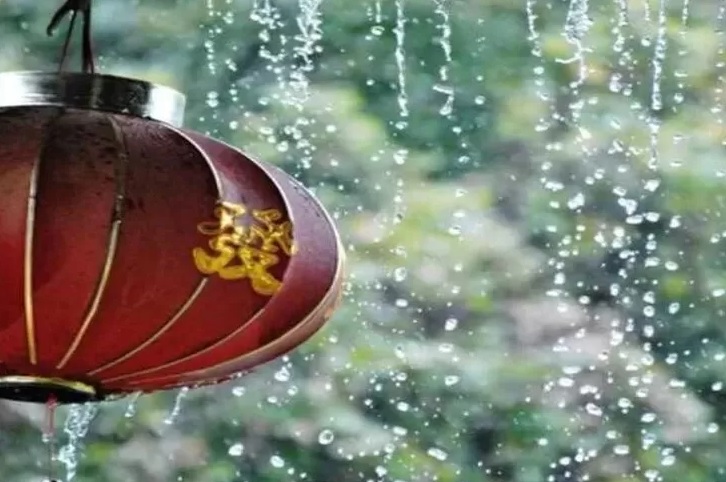 Ilustrasi. Perayaan Tahun Baru Imlek sering kali diwarnai oleh hujan yang turun setiap tahunnya.