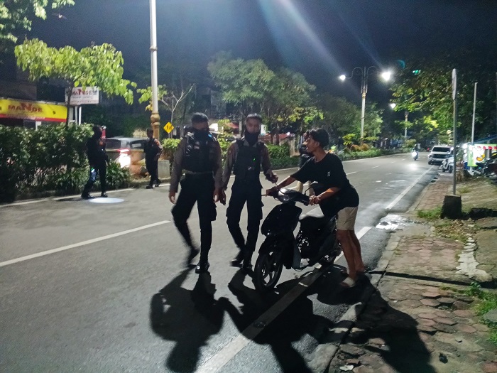 APES: Pinjam motor teman malah terjaring razia di Stal Kuda Balikpapan.