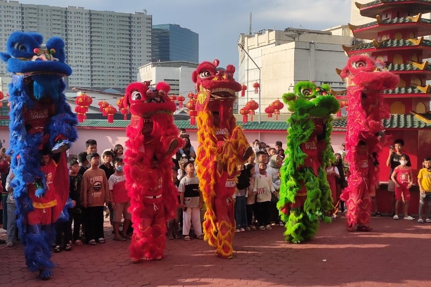 BARONGSAI: Kelenteng Guang De Miao menggelar agenda rutin barongsai setiap perayaan Imlek.