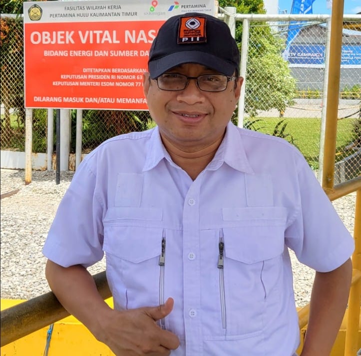 Rektor Uniba Isradi Zainal