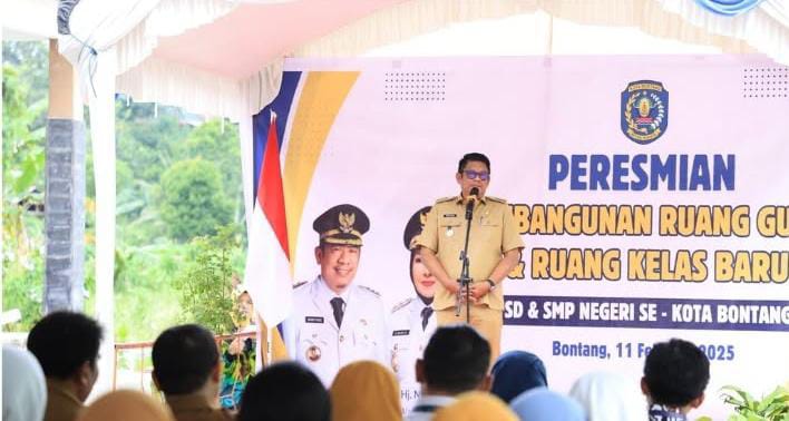 Wali Kota Bontang Basri Rase.