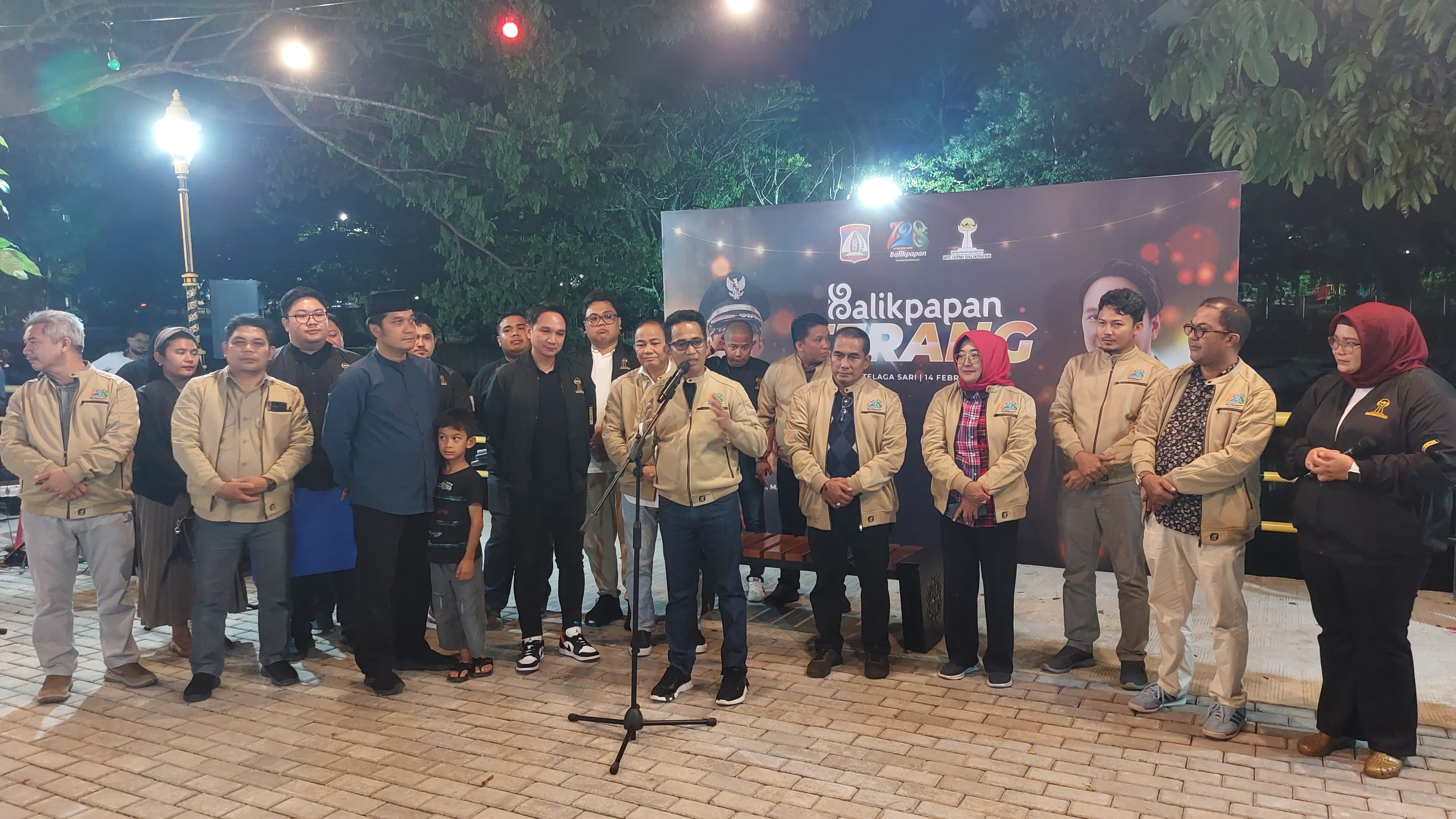 TERANG BENDERANG: Hipmi Balikpapan telah mempercantik kawasan Bendali Telaga Sari, sebagai kontribusi untuk program Balikpapan Terang.
