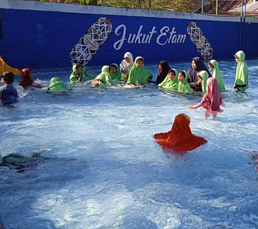 Jukut Etam harus dikunjungi saat bermain di Samarinda.