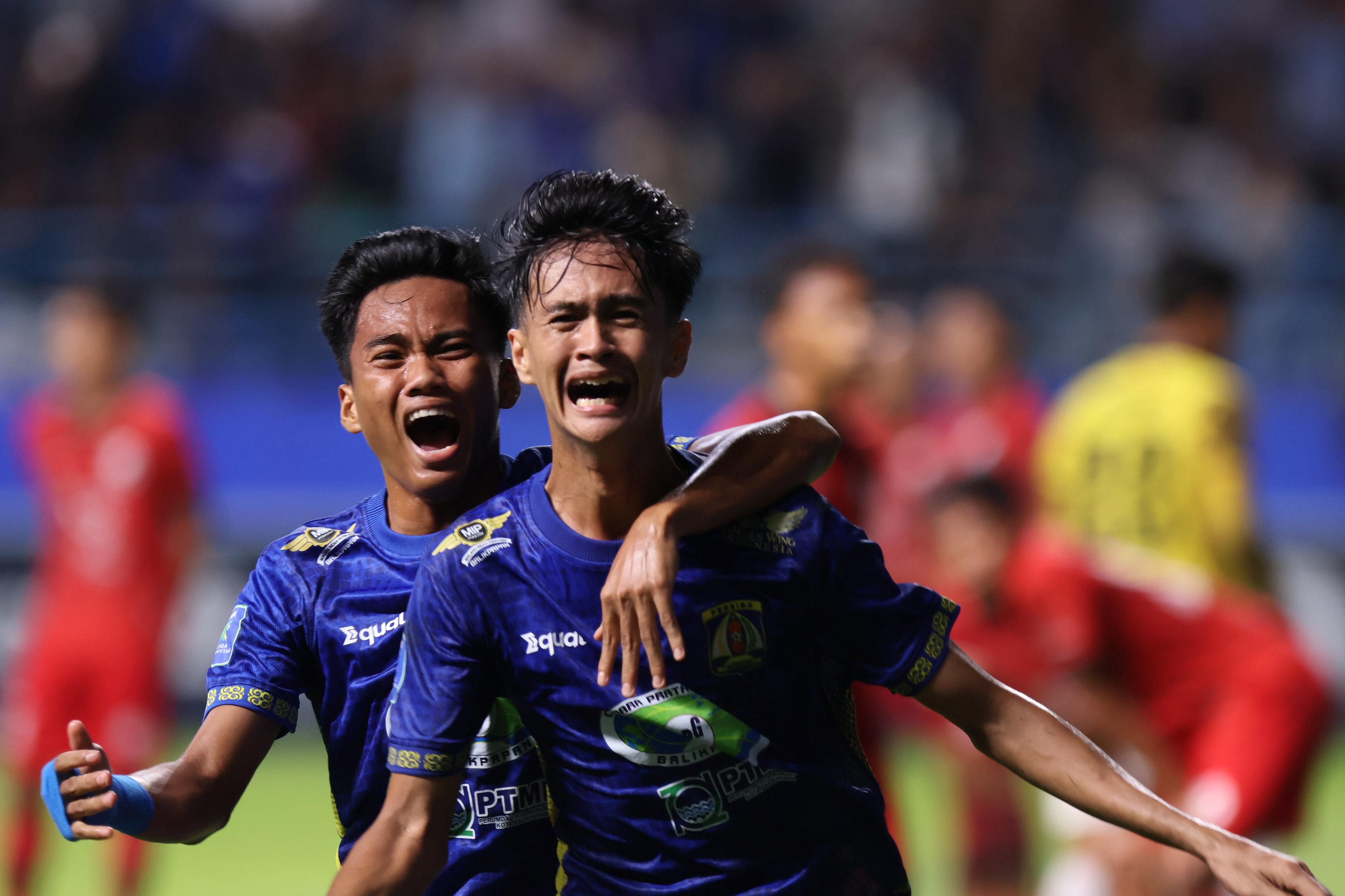 Persiba Balikpapan berhasil meraih poin penuh usai menaklukkan NZR Sumbersari di Stadion Batakan, Rabu (19/2) malam. (Foto: Anggi/KP)