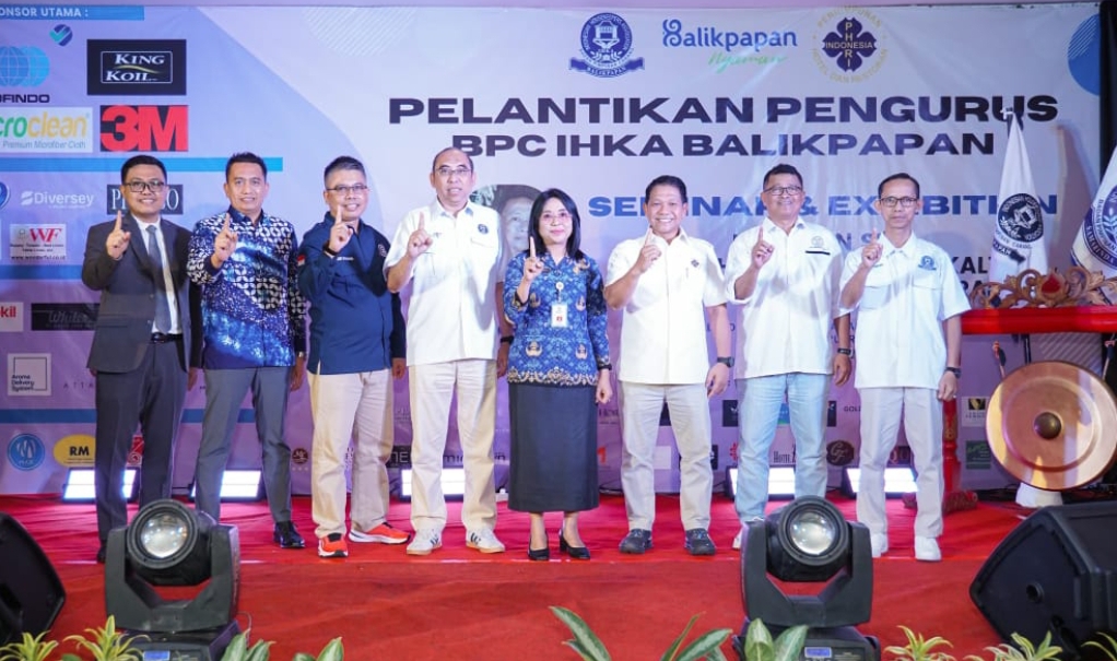 TUMPUAN: Pengurus BPC IHKA Balikpapan resmi terbentuk, kemarin (19/2). Kehadirannya diharapkan dapat memenuhi kebutuhan tenaga kerja terampil yang diperlukan di masa depan.