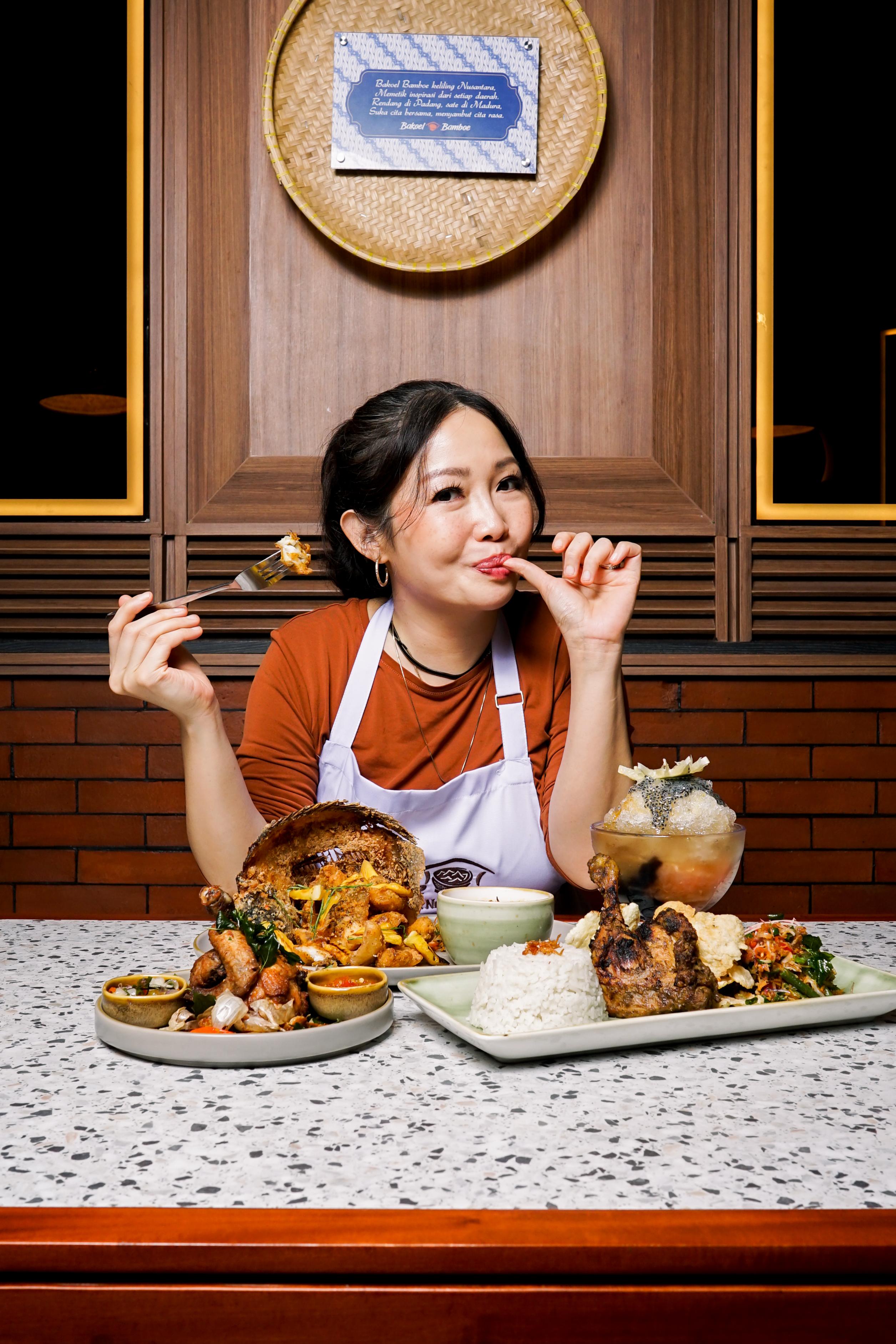 SAJIAN NUSANTARA: Bakoel Bamboe menggandeng Chef Marinka mengenalkan produk baru menyambut Ramadan.