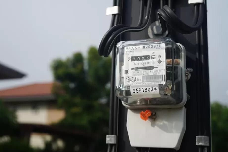 Ilustrasi daftar tarif listrik.