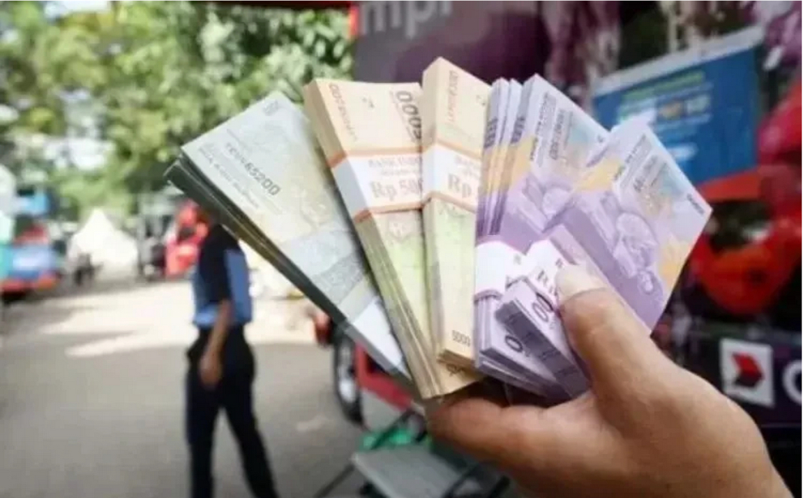 CATAT: Daftar 16 bank yang layani penukaran uang Lebaran 2025 di Kaltim. 