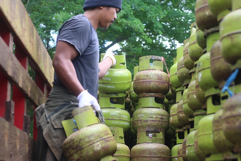 PASOKAN: Dinas Perdagangan bersama Pertamina menyiapkan sebanyak 26.956 tabung LPG 3 kg untuk didistribusikan ke seluruh kelurahan di Balikpapan.