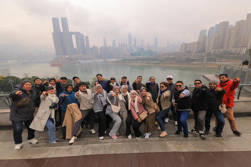 BERSEJARAH: Danzishi Old Street di Distrik Nan&rsquo;an merupakan salah satu objek wisata yang tidak boleh dilewatkan ketika berkunjung ke Chongqing.