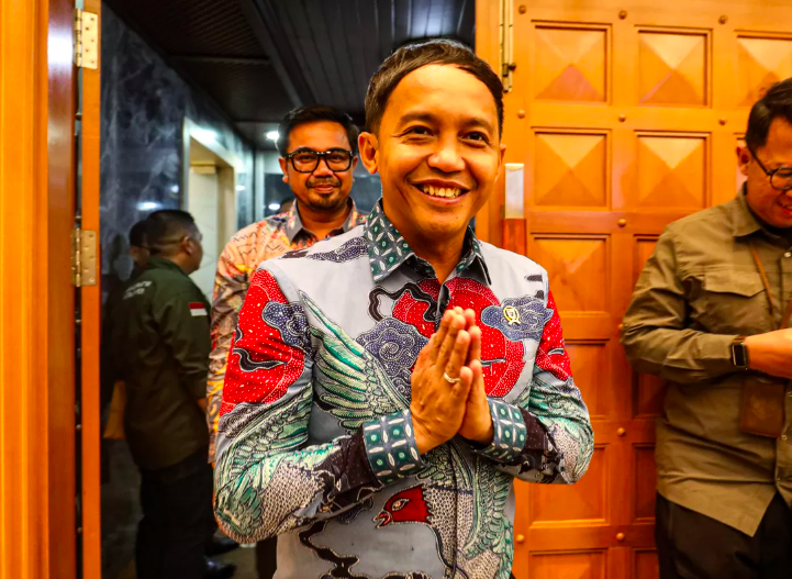 Raja Juli Antoni