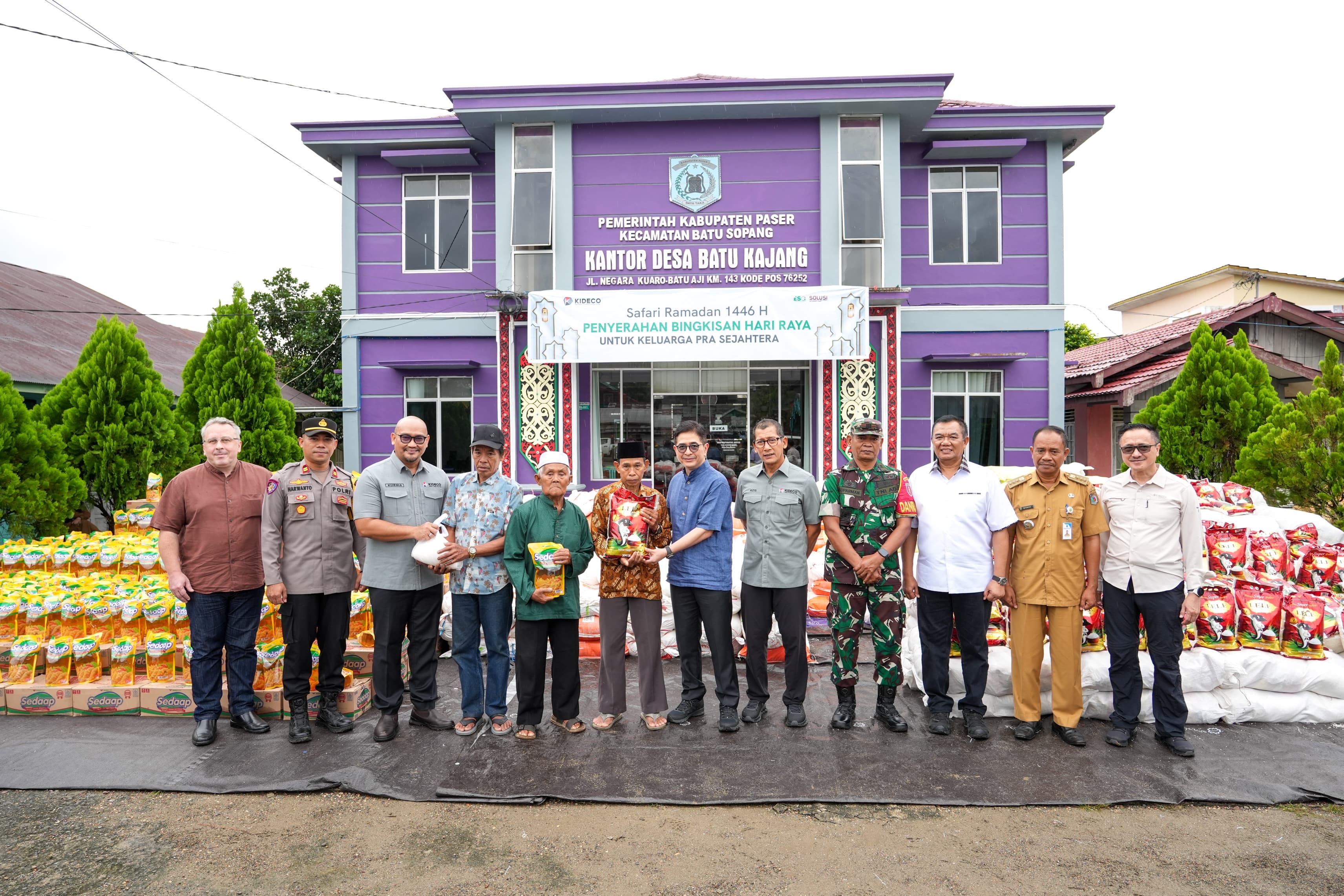 BERTEMU MASYARAKAT: Manajemen Komisaris PT Kideco Jaya Agung dipimipin Arsjad Rasjid berkunjung ke Site Batu Kajang pada 10 dan 11 Maret 2025.