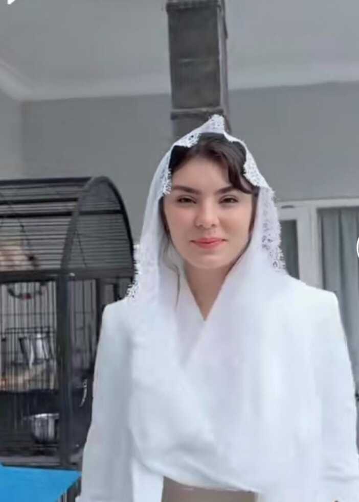Sarah Maria, istri dokter Oky Pratama.