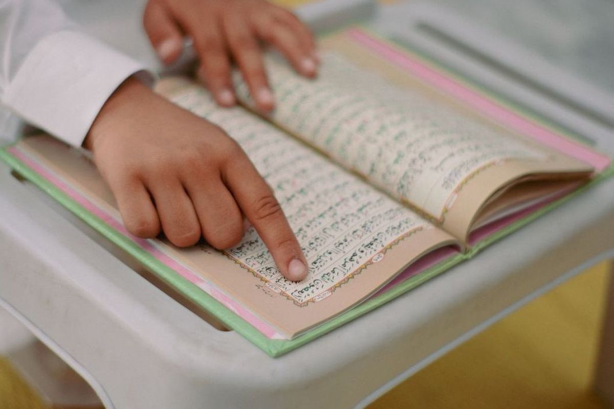 Amalan-amalan baik yang dapat dikerjakan saat malam Nuzulul Quran.