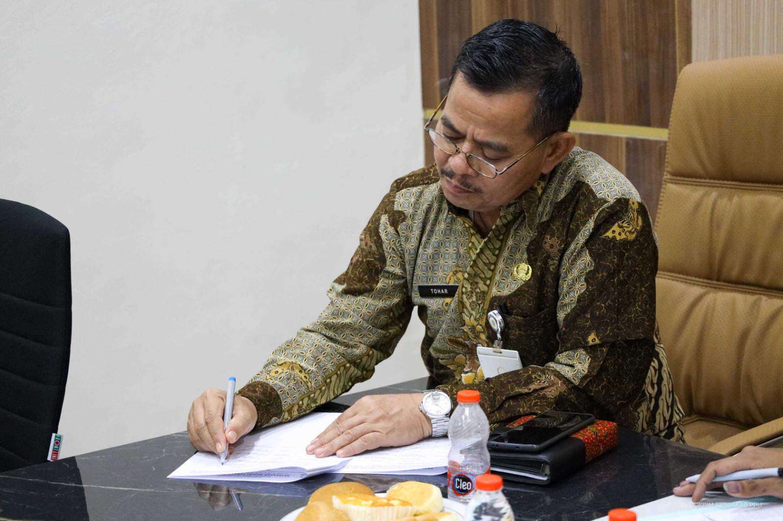 Sekretaris Kabupaten (Sekkab) PPU, Tohar.