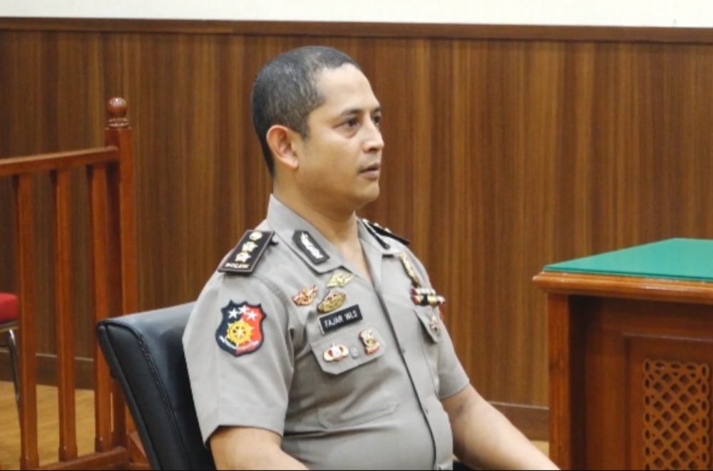 Mantan Kapolres Ngada AKBP Fajar Widyadharma Lukman Sumaatmaja