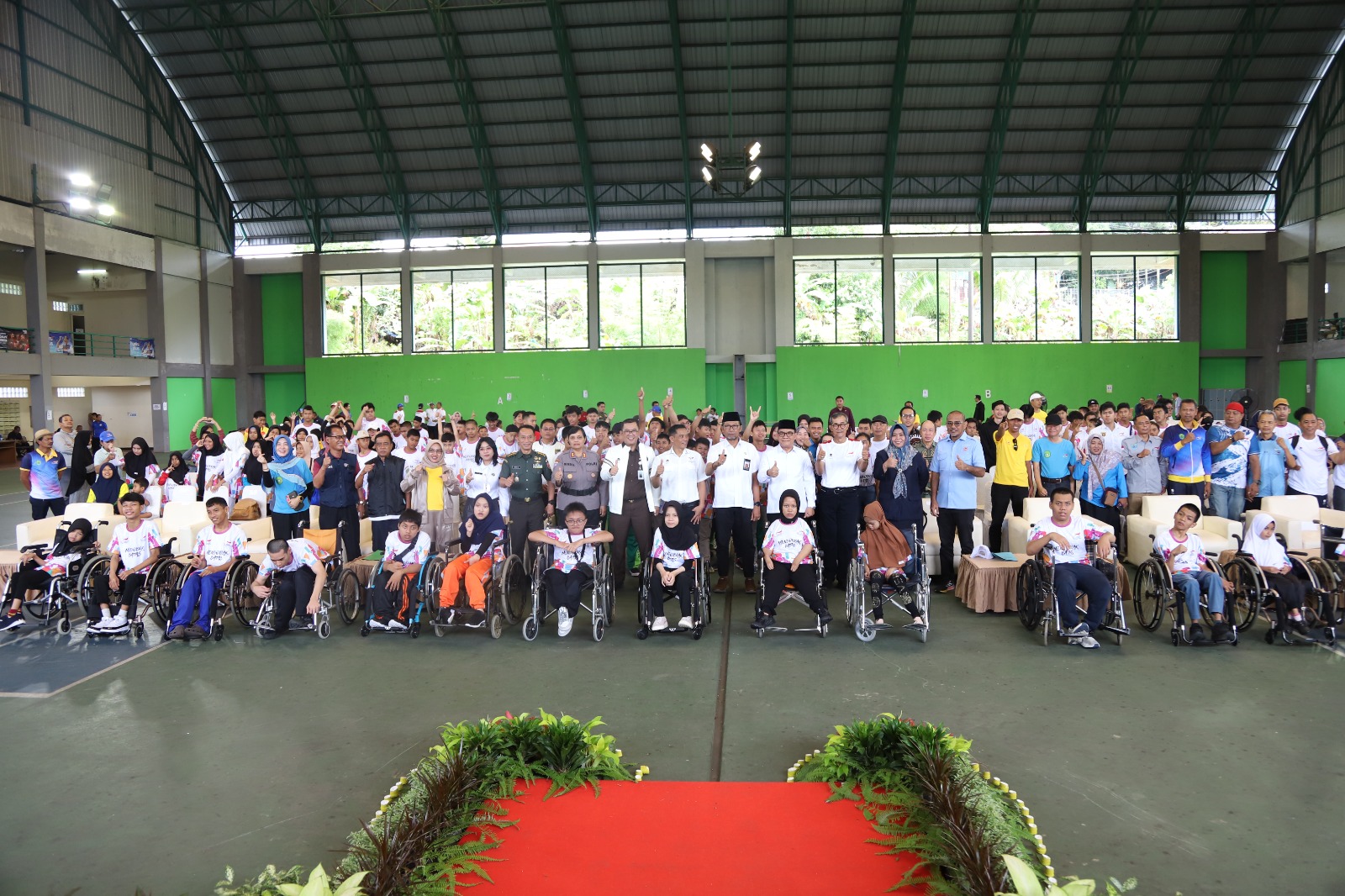 Kejati Kaltim mendukung penuh NPCI dalam pencarian bakat atlet disabilitas. Kepala Kejati Kaltim, Imam Wijaya dikukuhkan sebagai bapak angkat NPCI, Rabu (19/3/2025). (Dokumentasi Penkum Kejati Kaltim)