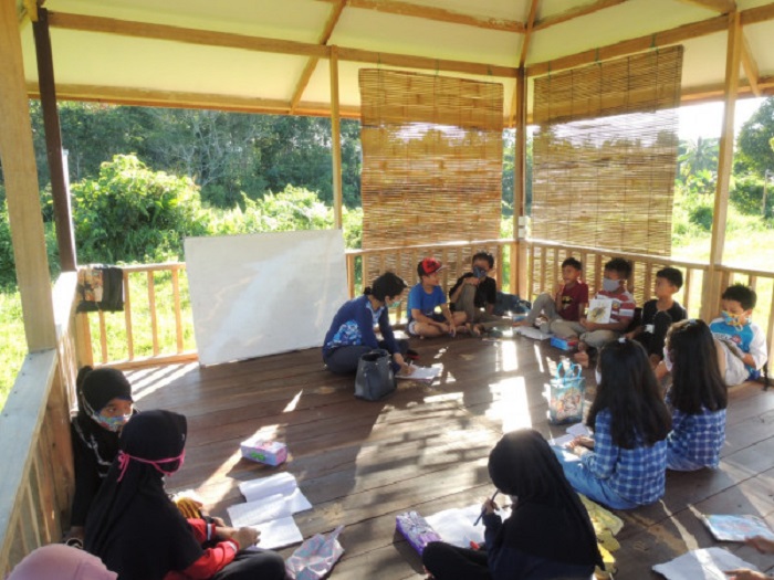 Kampung Inggris Kelurahan Lawe-Lawe, Kabupaten Penajam Paser Utara.