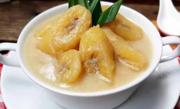 Ide resep kolak pisang jadi menu takjil di rumah.