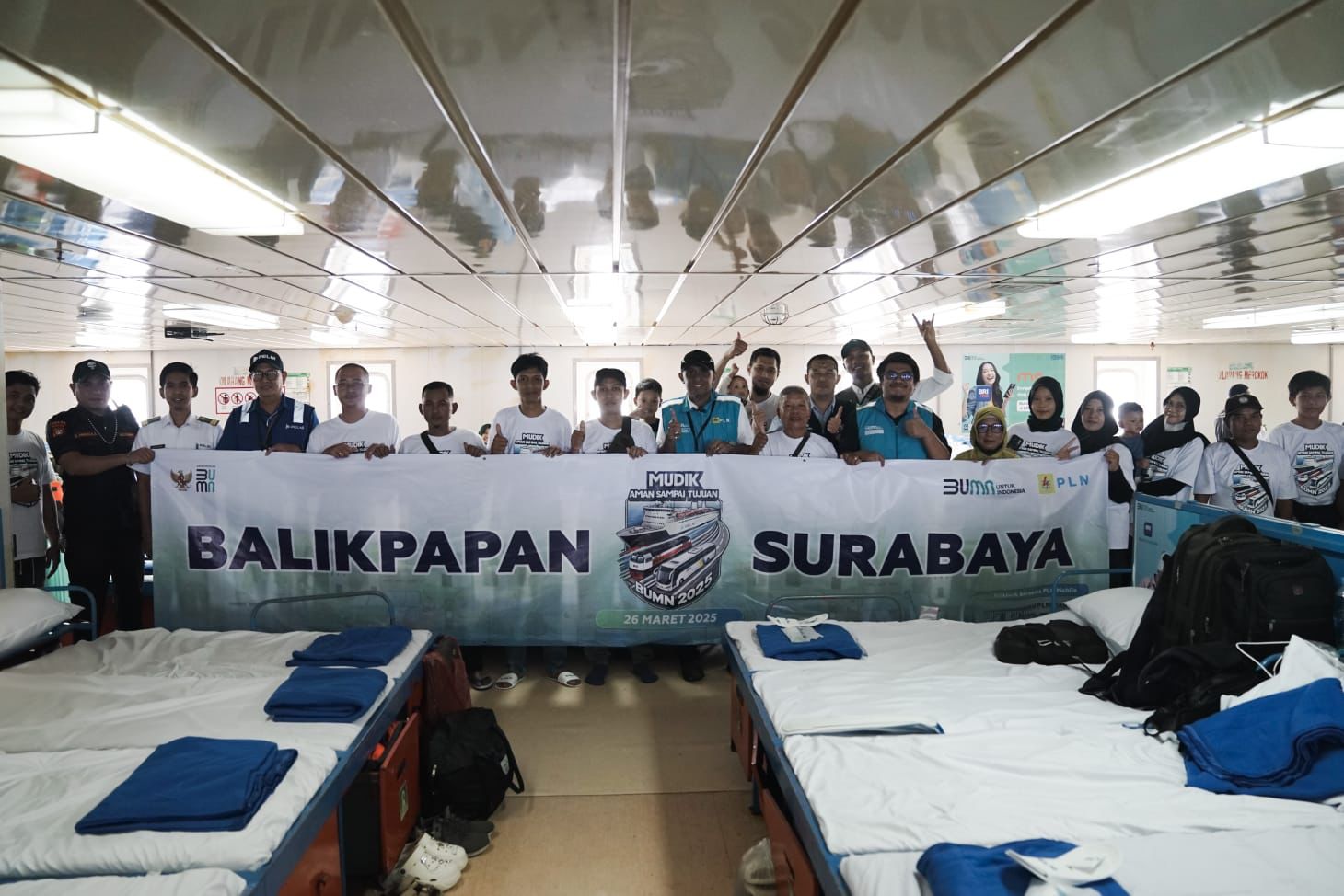 DISERBU: PLN memberangkatkan 600 peserta mudik gratis dari Balikpapan melalui jalur laut menuju Makassar dan Surabaya, Rabu (26/3). Kemudian sebanyak 100 peserta diberangkatkan ke Banjarmasin.