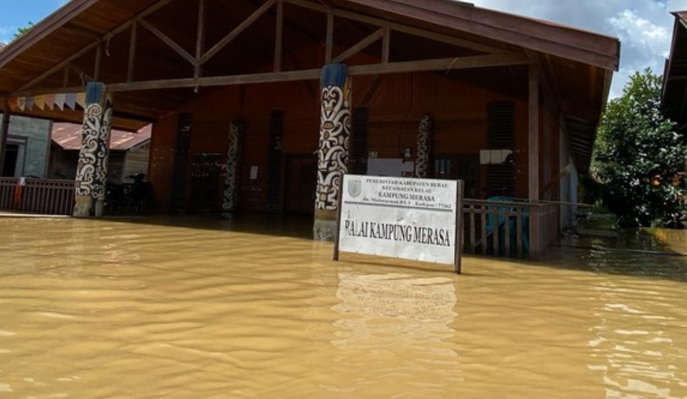 Hujan deras selama tiga hari membuat empat kecamatan di Kabupaten Berau dilanda banjir. (FOTO: BPBD Berau)
