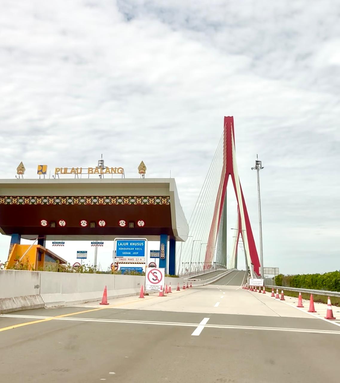 Jembatan Pulau Balang yang menghubungkan Balikpapan dengan Penajam Paser Utara dan IKN.