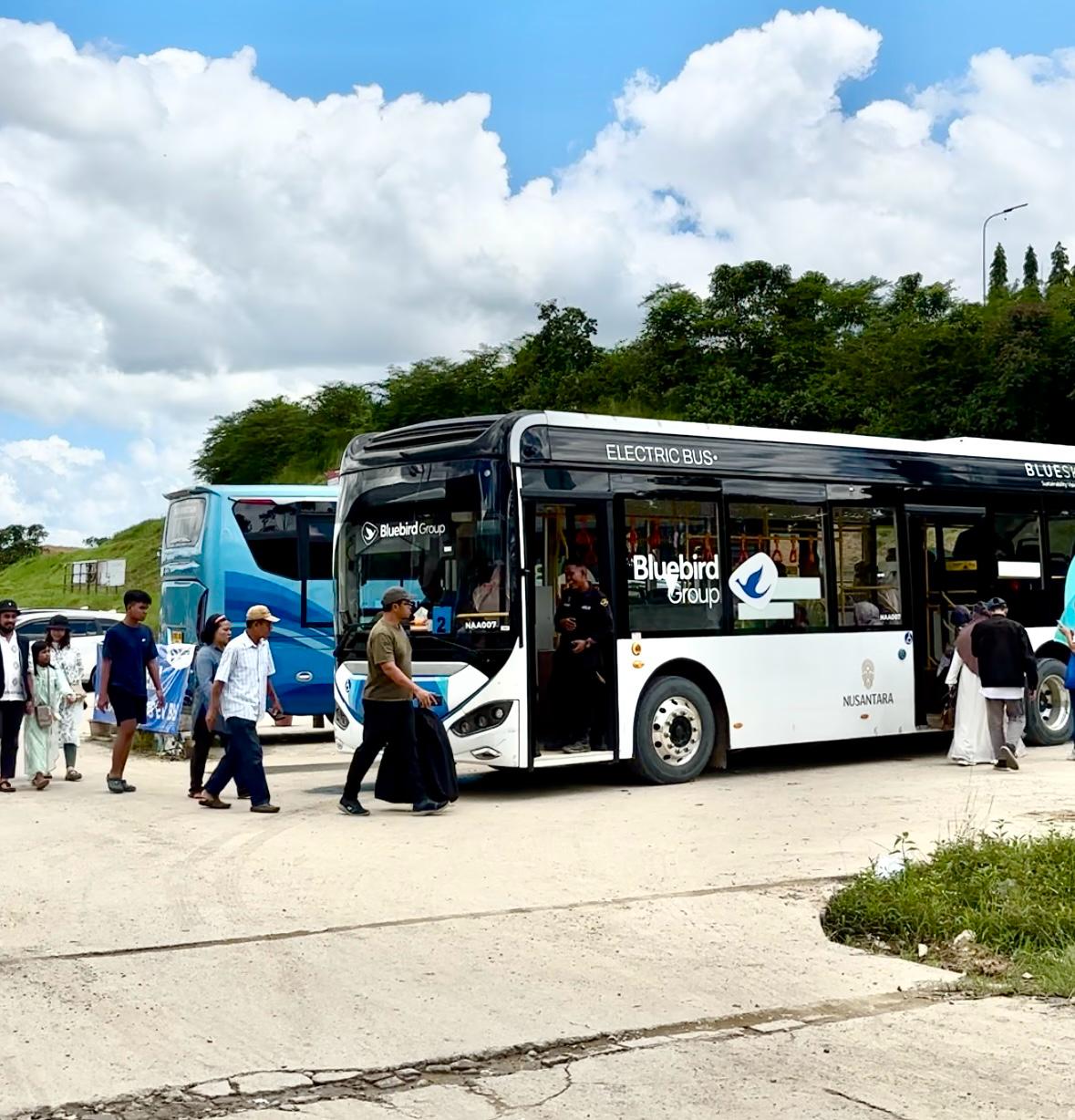 Bus listrik untuk menuju KIPP IKN secara gratis.