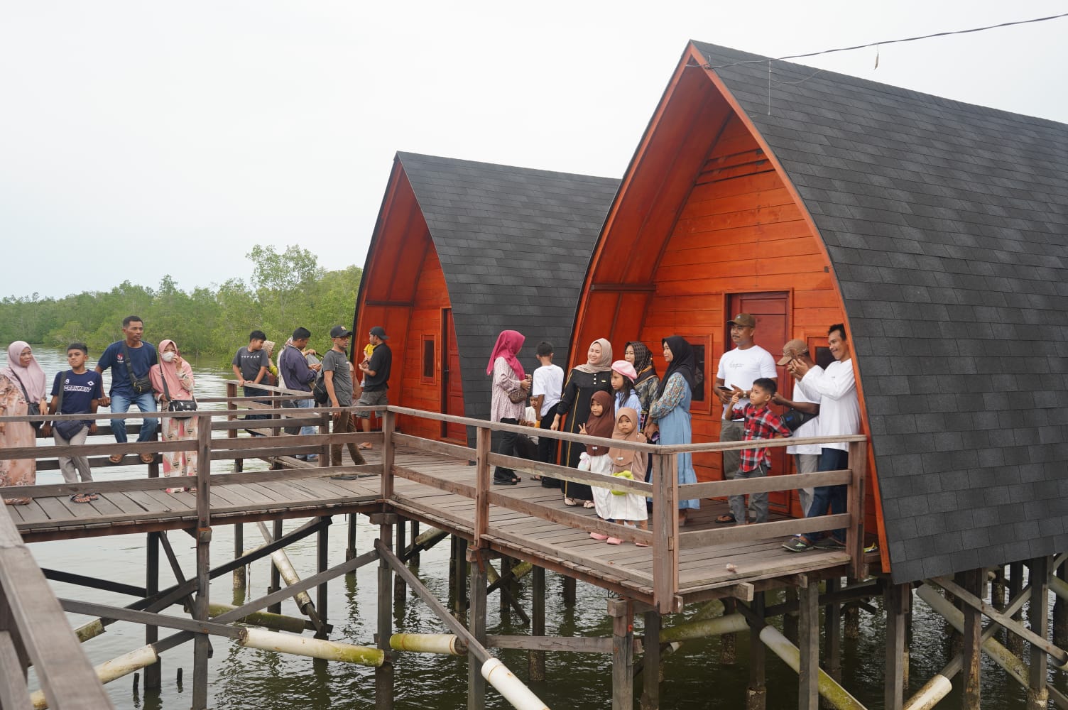 Bangunan baru berupa penginapan bertema Glamping sebanyak dua unit disiapkan untuk pengunjung.