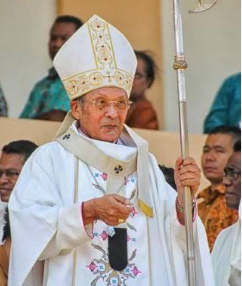 Uskup Emeritus Mgr Petrus Turang. (FOTO: IST)