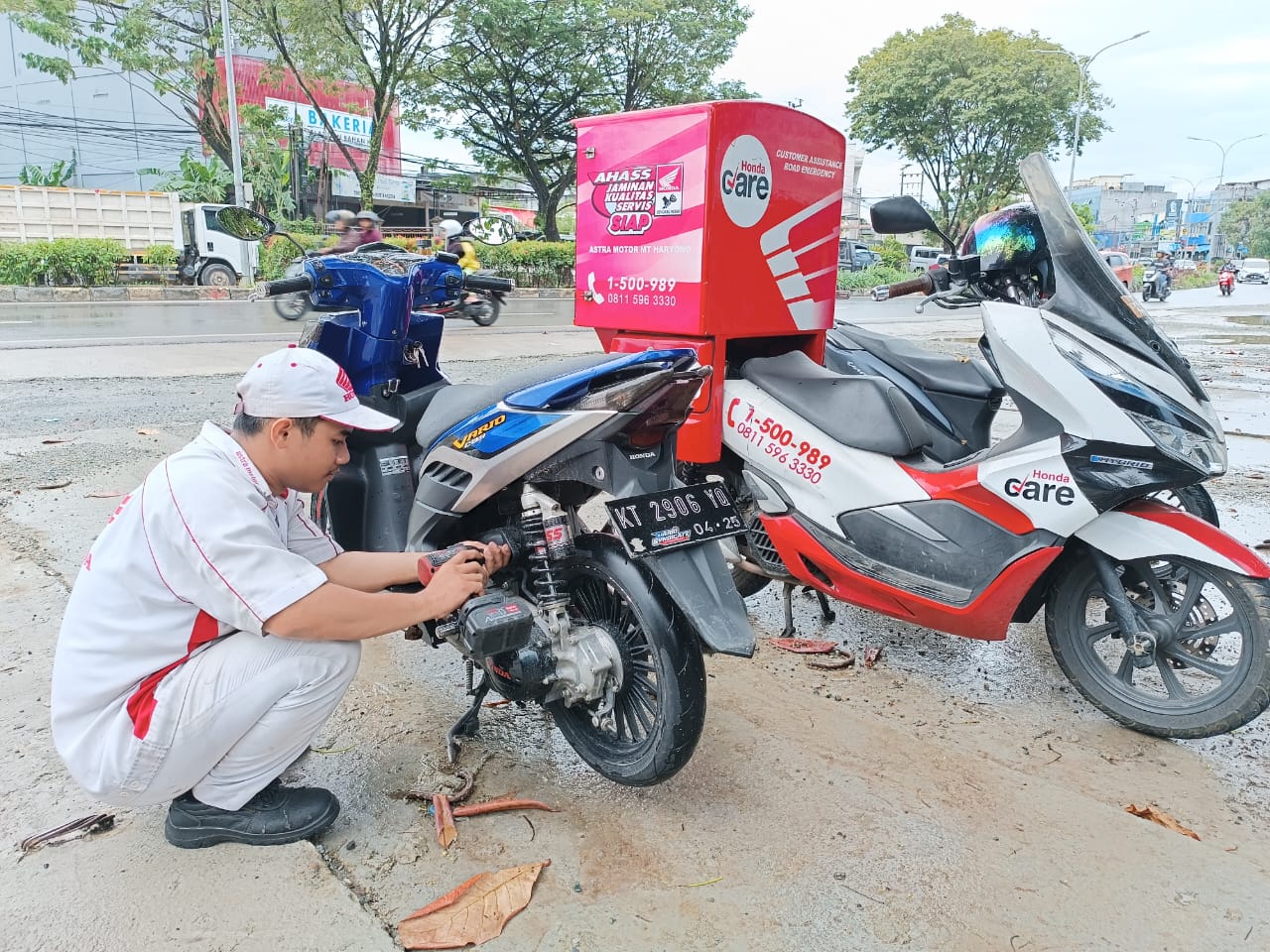 WAJIB DIPERHATIKAN: Menjaga kondisi suspensi sepeda motor sangat penting untuk kenyamanan dan keselamatan berkendara.